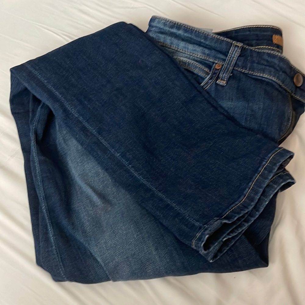 Joe’s Jeans Women’s size W 31 Style Lind excellent condition fit mid rise skinny